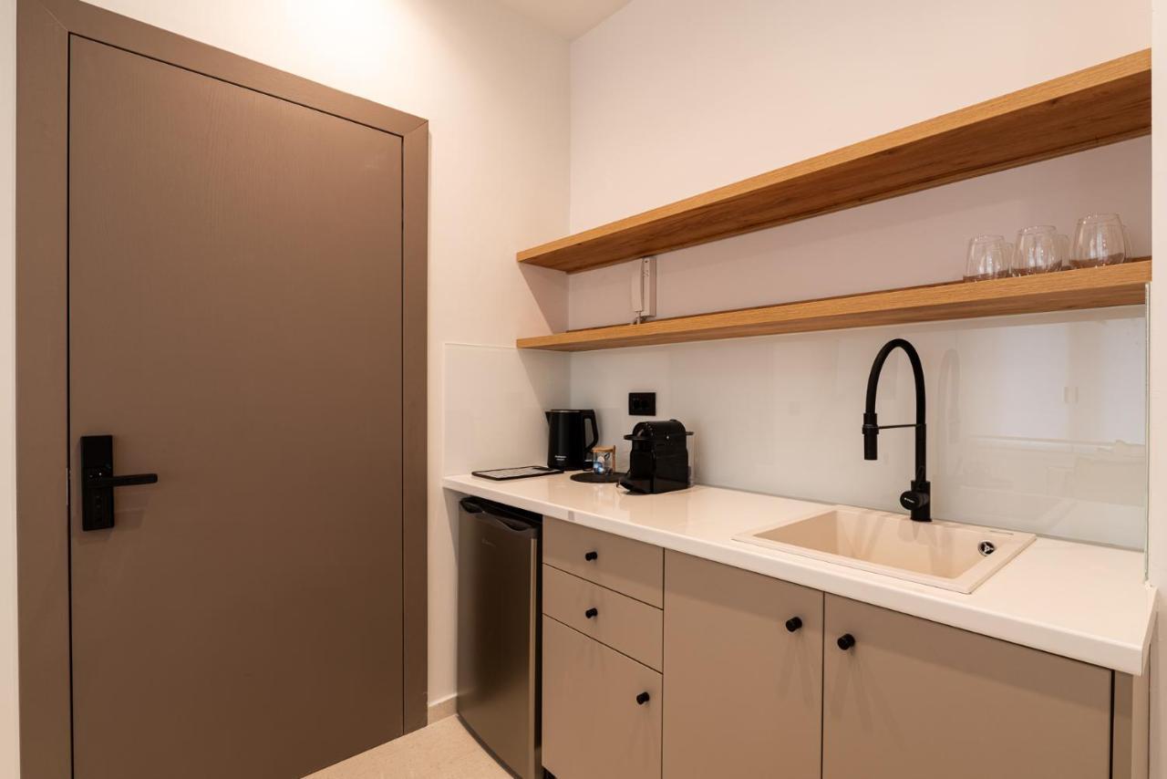 Uranus Apartment Heraklion  Ngoại thất bức ảnh